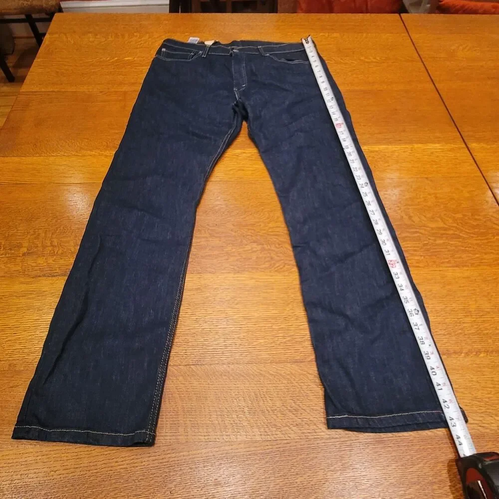 Levis levis 513